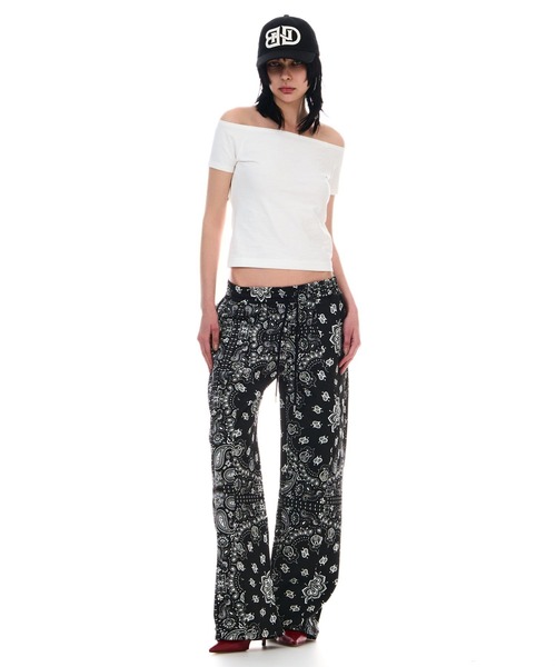 BEEDEN（ビーデン）の「PAISLAY PRINT LOOSE SWEAT PANTS（その他パンツ・レディース・ブラック・SMALL/MEDIUM）」の15枚目の写真