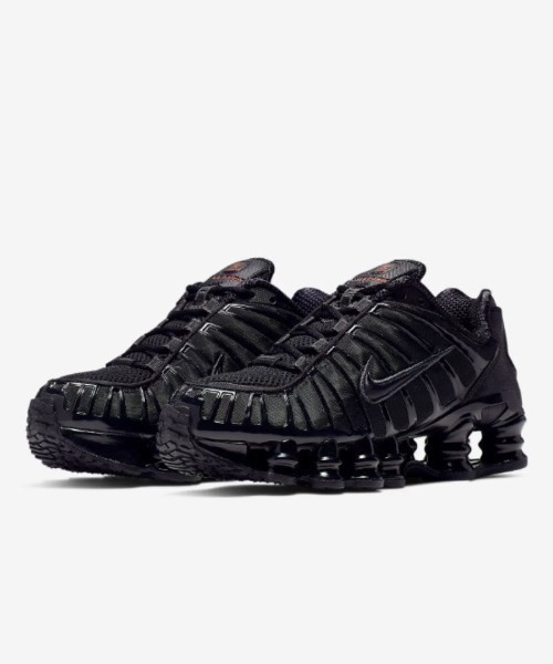 NIKE(ナイキ)の「NIKE(ナイキ)SHOX TL W ナイキ ショックス TL ユニセックス(スニーカー・レディース・ブラック・23/24/25/26/27/28)」の2枚目の写真