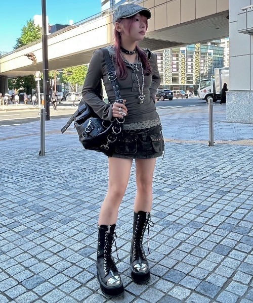 CEST NOUS （セヌー）ミニスカート 中国ブランド ベルト付き y2k CEST NOUS （セヌー）ミニスカート 中国ブランド ベルト付き y2k