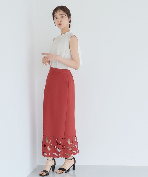 Andemiu(アンデミュウ)の「2WAYスリットブラウス577729(シャツ/ブラウス・レディース・ブラック/オフホワイト/ブラウン・FREE)」の6枚目の写真