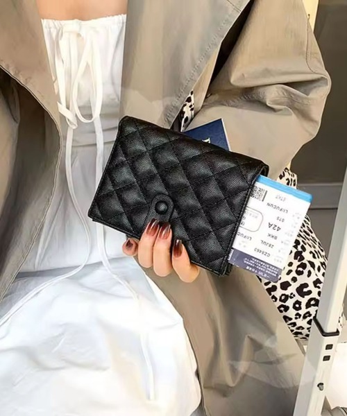 Port（ポート）の「【 Port / ポート 】 キルティング デザイン パスポート ケース #（パスポートケース・レディース・ブラウン/レッド/ブラック/ブルー・FREE）」の7枚目の写真