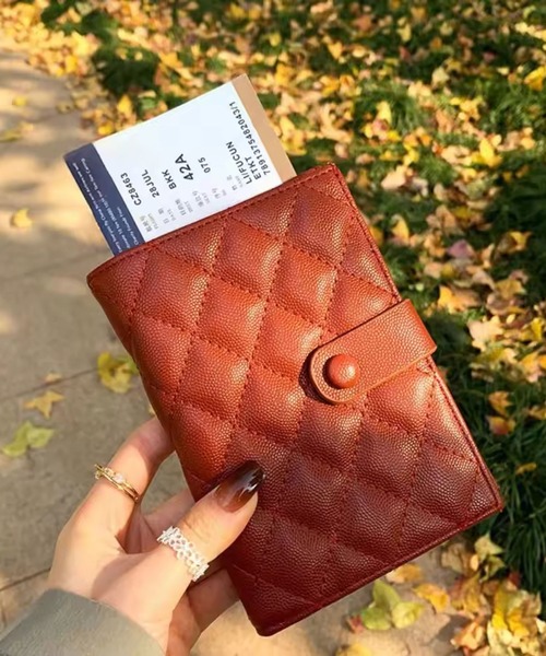 Port（ポート）の「【 Port / ポート 】 キルティング デザイン パスポート ケース #（パスポートケース・レディース・ブラウン/レッド/ブラック/ブルー・FREE）」の19枚目の写真