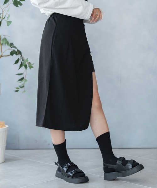 NinaetLina(ニナエリナ)の「スカート風ショートパンツ(その他パンツ・レディース・ブラック・L/M)」の20枚目の写真