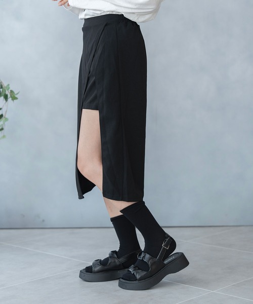 NinaetLina(ニナエリナ)の「スカート風ショートパンツ(その他パンツ・レディース・ブラック・L/M)」の22枚目の写真