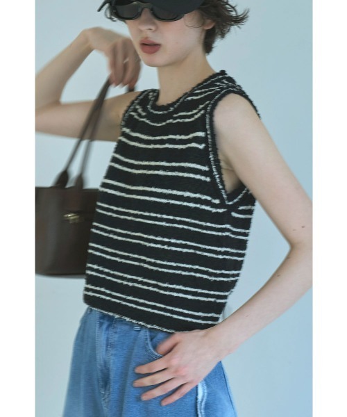 marjour（マージュール）の「SLUB BORDER KNIT TANKTOP（ニット/セーター・レディース・ブラック/オフホワイト・M）」の2枚目の写真