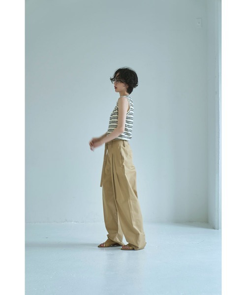marjour（マージュール）の「SLUB BORDER KNIT TANKTOP（ニット/セーター・レディース・ブラック/オフホワイト・M）」の6枚目の写真