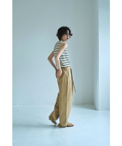 marjour（マージュール）の「SLUB BORDER KNIT TANKTOP（ニット/セーター・レディース・ブラック/オフホワイト・M）」の8枚目の写真