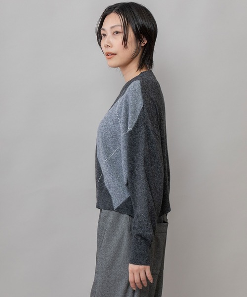 Munich（ミューニック）の「12GGアーガイルニットプルオーバー（ニット/セーター・レディース・チャコールグレー/グレー/ライトベージュ・FREE）」の21枚目の写真