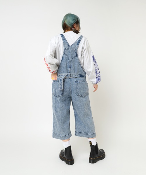 RNA（アールエヌエー）の「O0746 カットレングスオーバーオール（サロペット/オーバーオール・レディース・ケミカルウォッシュ/インディゴブルー・MEDIUM）」の6枚目の写真