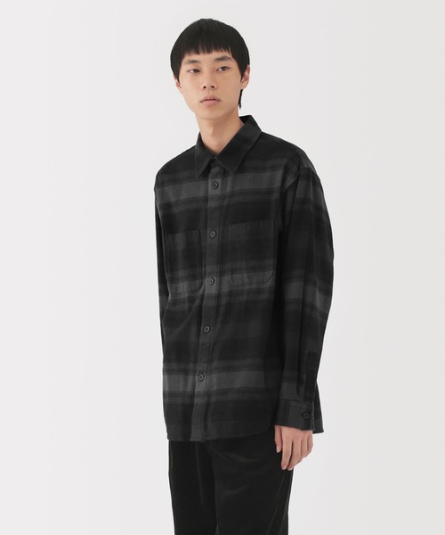 無印良品(ムジルシリョウヒン)の「紳士 両面起毛フランネルシャツジャケット(その他アウター・メンズ・ブラック/グレー系/グレー/ベージュ・XL/L/M/S)」の3枚目の写真
