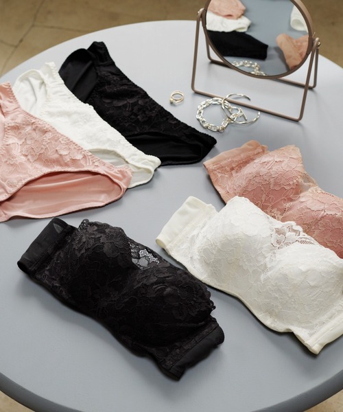 セール】Daily Plus AMOSTYLEバンドゥ ブラジャー(ストラップ取り外し