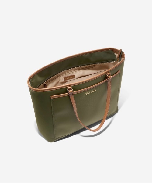 COLE HAAN（コールハーン）の「ザエリーゼナイロントート womens（トートバッグ・レディース・グリーン・OSFA）」の6枚目の写真