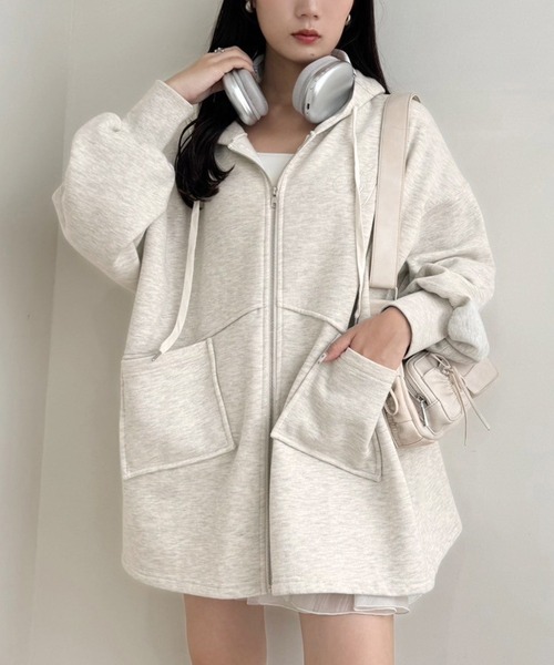 one after another NICE CLAUP（ワンアフターアナザーナイスクラップ）の「ビッグシルエットパーカー（パーカー・レディース・モカ/オートミール/ベージュ/チャコールグレー・FREE）」の7枚目の写真