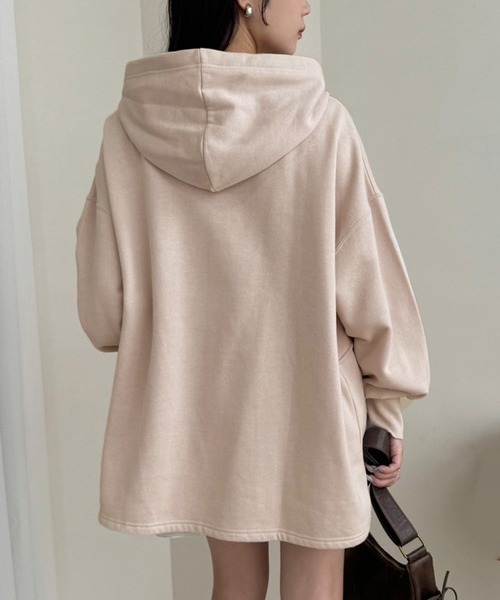 one after another NICE CLAUP（ワンアフターアナザーナイスクラップ）の「ビッグシルエットパーカー（パーカー・レディース・モカ/オートミール/ベージュ/チャコールグレー・FREE）」の17枚目の写真