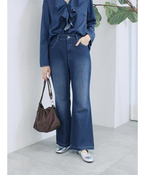 Samansa Mos2 blue(サマンサモスモスブルー)の「【ECO DENIM 】 フレアパンツ(その他パンツ・レディース・ブルー/チャコールグレー/ネイビー・F)」の14枚目の写真