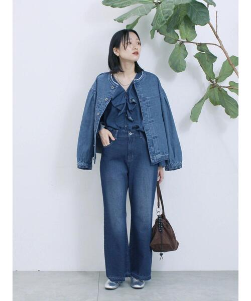 Samansa Mos2 blue(サマンサモスモスブルー)の「【ECO DENIM 】 フレアパンツ(その他パンツ・レディース・ブルー/チャコールグレー/ネイビー・F)」の11枚目の写真