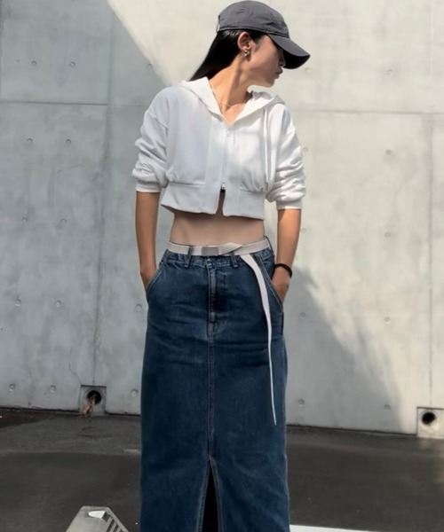 Belle Cie(ベルシー)の「抜け感×上品さの絶妙 ショート丈 ジップパーカー レディース 短丈 スウェット フード付き 長袖 クロップド丈 羽織り(パーカー・レディース・ピンク/ホワイト/チャコールグレー/グレー/ブラック・FREE)」の20枚目の写真