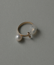 Lilas（リラ）の「6mmパールフープカフイヤリング K10（片耳）（イヤリング）」