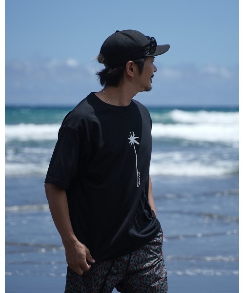 #Re:room（リルーム）の「パームツリーロゴプリントTシャツ（Tシャツ/カットソー・メンズ・ホワイト/ブラック・S-M）」の15枚目の写真