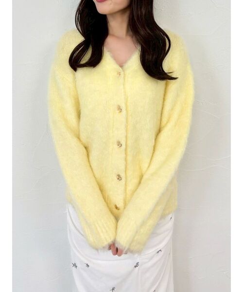 dazzlin(ダズリン)の「ルミナスカラーカーディガン(カーディガン/ボレロ・レディース・ピンク/イエロー/オフホワイト/チャコールグレー/ブルー・FREE)」の4枚目の写真