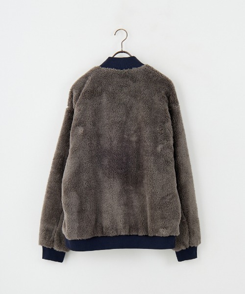 UNIVERSAL OVERALL（ユニバーサルオーバーオール）の「[UNIVERSAL OVERALL/ユニバーサルオーバーオール] 別注 ボアフリース ボンバージャケット（ブルゾン・レディース・ブラック/チャコールグレー・M/L/XL）」の15枚目の写真