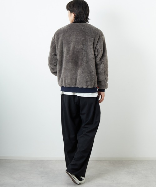 UNIVERSAL OVERALL（ユニバーサルオーバーオール）の「[UNIVERSAL OVERALL/ユニバーサルオーバーオール] 別注 ボアフリース ボンバージャケット（ブルゾン・レディース・ブラック/チャコールグレー・M/L/XL）」の11枚目の写真