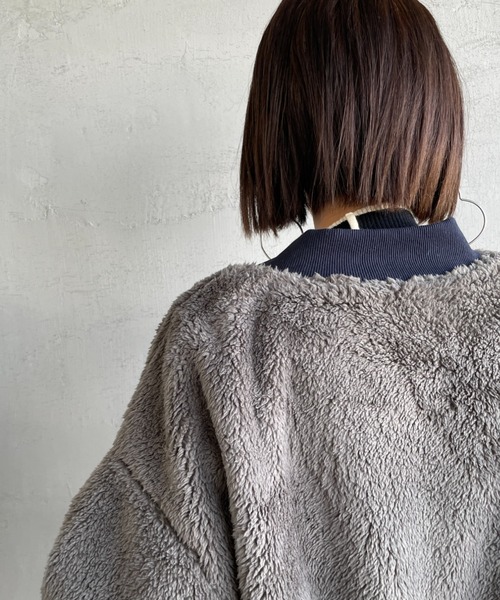 UNIVERSAL OVERALL（ユニバーサルオーバーオール）の「[UNIVERSAL OVERALL/ユニバーサルオーバーオール] 別注 ボアフリース ボンバージャケット（ブルゾン・レディース・ブラック/チャコールグレー・M/L/XL）」の5枚目の写真