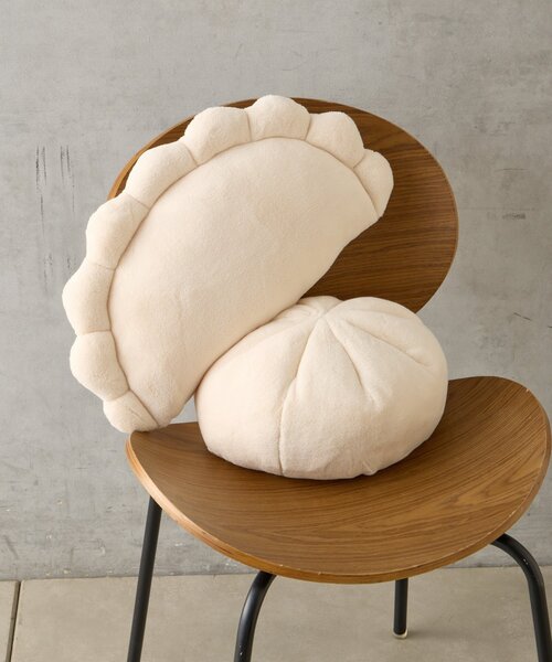 BIRTHDAY BAR（バースデイバー）の「好吃　餃子クッション（クッション/クッションカバー・レディース・ホワイト・0）」の11枚目の写真