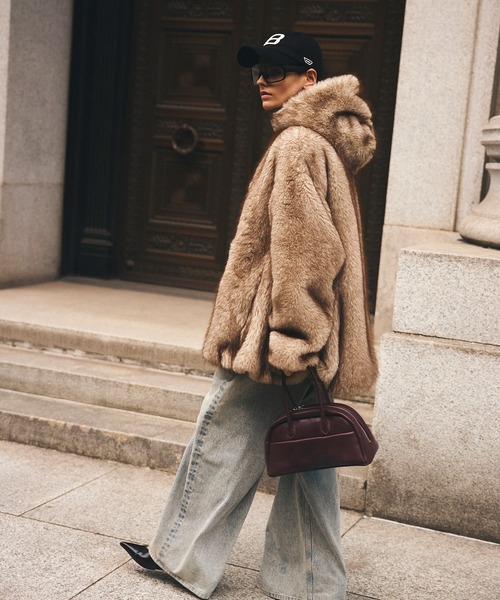 フェイクファーフードパーカー / Fake Fur Hooded Hoodie（その他