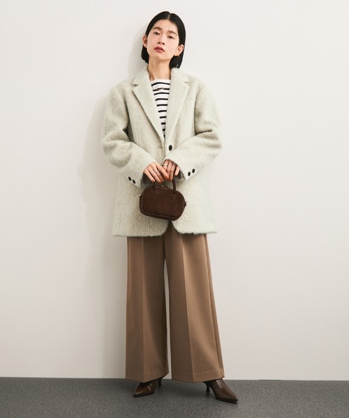 le cercle ADAM ET ROPE'(ルセルクルアダムエロペ)の「パラダイスシャギージャコット(テーラードジャケット・レディース・チャコールグレー/ベージュ系・FREE)」の8枚目の写真