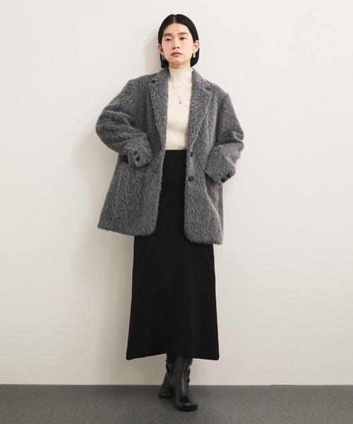 le cercle ADAM ET ROPE'(ルセルクルアダムエロペ)の「パラダイスシャギージャコット(テーラードジャケット・レディース・チャコールグレー/ベージュ系・FREE)」の7枚目の写真