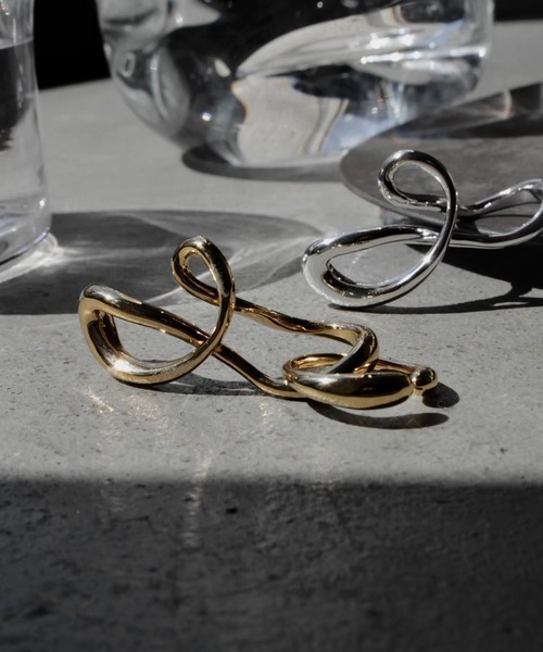 Soierie(ソワリー)の「ストリーム コネクト リング / Stream connect ring(リング・レディース・シルバー/ゴールド・FREE)」の1枚目の写真