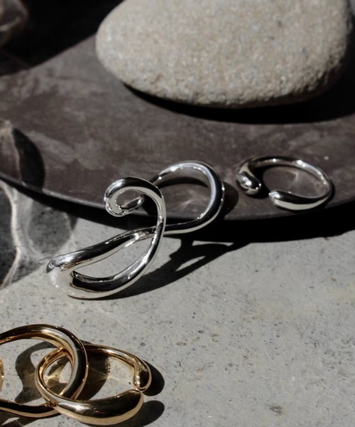 Soierie(ソワリー)の「ストリーム コネクト リング / Stream connect ring(リング・レディース・シルバー/ゴールド・FREE)」の3枚目の写真