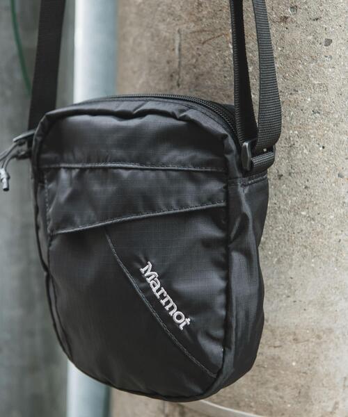 MARMOT（マーモット）の「『別注』Marmot×DOORS　Ripstop Shoulder Bag（ショルダーバッグ・メンズ・ブラック/カーキ/チャコールグレー・ONE）」の4枚目の写真
