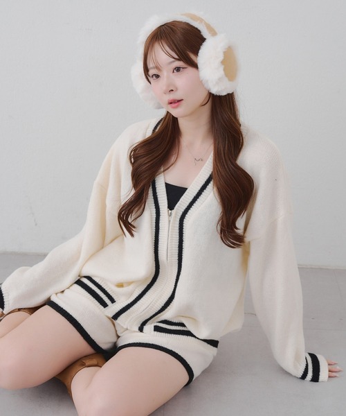 continuer de NICE CLAUP（コンティニューデナイスクラップ）の「【セットアップ】ジップカーデ＆ニットパンツセット（セットアップ・レディース・グレー/アイボリー/ネイビー・FREE）」の2枚目の写真