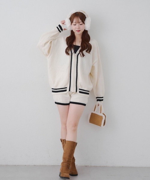 continuer de NICE CLAUP（コンティニューデナイスクラップ）の「【セットアップ】ジップカーデ＆ニットパンツセット（セットアップ・レディース・グレー/アイボリー/ネイビー・FREE）」の21枚目の写真