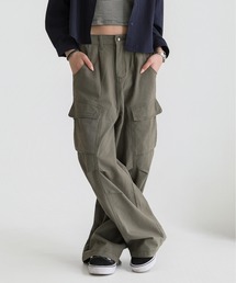 Max J（マックスジェイ）の「【Max J】ワイドルーズ シルエット カーゴパンツ（カーゴパンツ）」