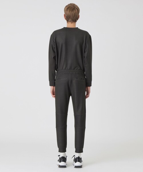 BLACK LABEL CRESTBRIDGE(ブラックレーベル・クレストブリッジ)の「【BLACK lab.】ライトウェイトダウンファブリックトラックパンツ(その他パンツ・メンズ・ホワイト系その他/ブラック・M/L/XL/S)」の8枚目の写真