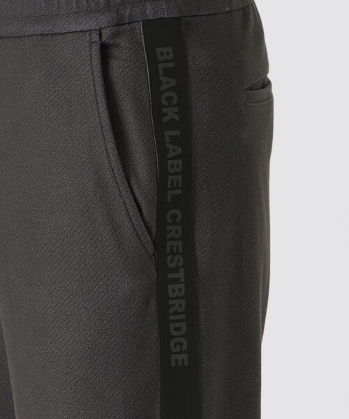 BLACK LABEL CRESTBRIDGE(ブラックレーベル・クレストブリッジ)の「【BLACK lab.】ライトウェイトダウンファブリックトラックパンツ(その他パンツ・メンズ・ホワイト系その他/ブラック・M/L/XL/S)」の5枚目の写真