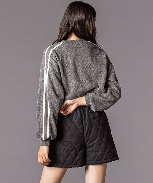 ZIDDY（ジディ）の「【 ニコ☆プチ 掲載 】メランジニット＆長袖リブTシャツセット(130~160cm)（アンサンブル・キッズ・ブラック/グレー・150cm/130cm/140cm/FREE）」の7枚目の写真