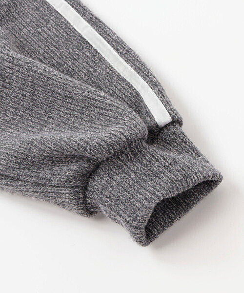 ZIDDY（ジディ）の「【 ニコ☆プチ 掲載 】メランジニット＆長袖リブTシャツセット(130~160cm)（アンサンブル・キッズ・ブラック/グレー・150cm/130cm/140cm/FREE）」の19枚目の写真