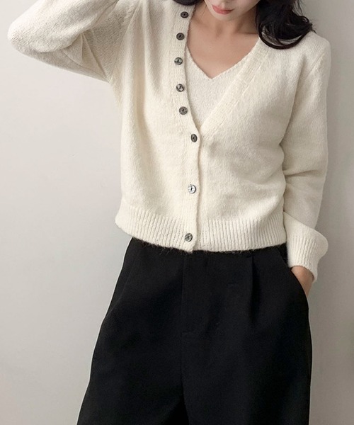 aimoha(アイモハ)の「キャミソール付きふんわりニットカーディガンセット アンサンブル(カーディガン/ボレロ・レディース・ライトグレー/イエロー/ブラック/オフホワイト・FREE)」の2枚目の写真