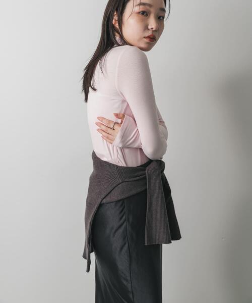 SENSE OF PLACE by URBAN RESEARCH（センスオブプレイスバイアーバンリサーチ）の「『毛玉防止』メローハイネックトップ（Tシャツ/カットソー・レディース・チャコールグレー/ブラック/ピンク/アイボリー/ブラウン系その他/ブルー・ONE）」の6枚目の写真