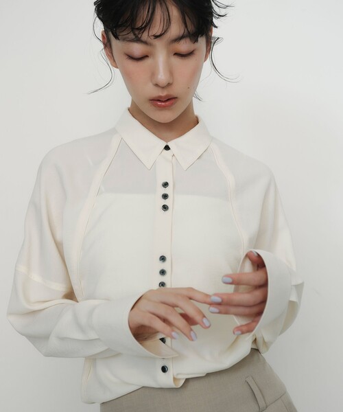 EMMEL REFINES(エメルリファインズ)の「<EMMEL REFINES>EM V/ポプリン オーバー シャツ(シャツ/ブラウス・レディース・ライラック/オフホワイト・FREE)」の1枚目の写真