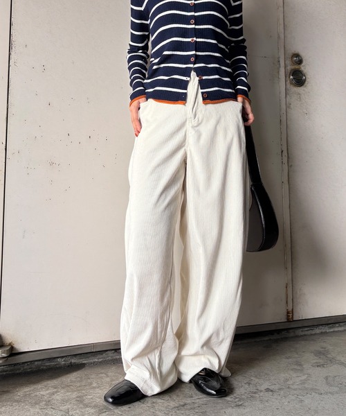 ISOOK（アイスー）の「【ISOOK / アイスー】2wayコーデュロイパンツ / ワイド コクーン バレルレッグ ハイウエスト ウエストゴム アイボリー ブラック ブラウン 白 黒 茶 無地 ZOZOTOWN限定（その他パンツ・レディース・ブラウン/アイボリー/ブラック・FREE）」の13枚目の写真