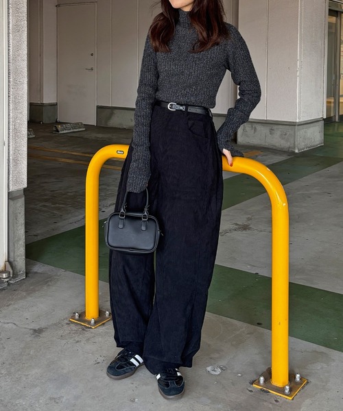 ISOOK（アイスー）の「【ISOOK / アイスー】2wayコーデュロイパンツ / ワイド コクーン バレルレッグ ハイウエスト ウエストゴム アイボリー ブラック ブラウン 白 黒 茶 無地 ZOZOTOWN限定（その他パンツ・レディース・ブラウン/アイボリー/ブラック・FREE）」の19枚目の写真