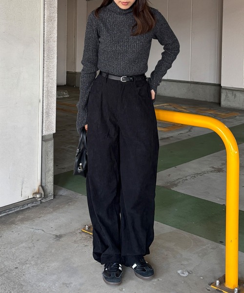 ISOOK（アイスー）の「【ISOOK / アイスー】2wayコーデュロイパンツ / ワイド コクーン バレルレッグ ハイウエスト ウエストゴム アイボリー ブラック ブラウン 白 黒 茶 無地 ZOZOTOWN限定（その他パンツ・レディース・ブラウン/アイボリー/ブラック・FREE）」の20枚目の写真