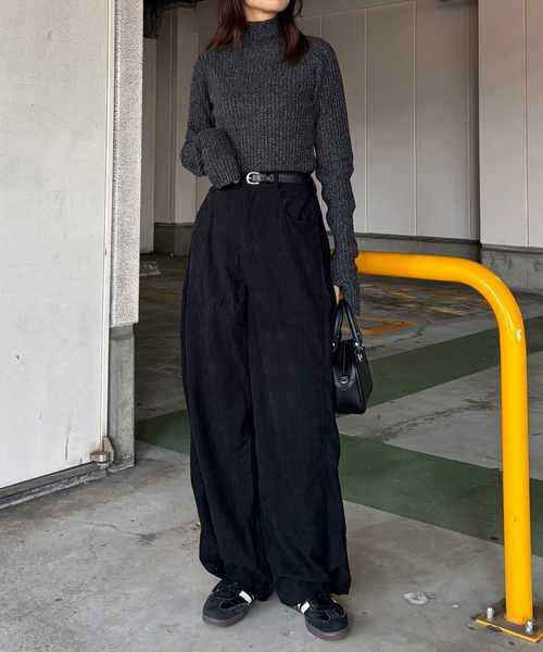 ISOOK（アイスー）の「【ISOOK / アイスー】2wayコーデュロイパンツ / ワイド コクーン バレルレッグ ハイウエスト ウエストゴム アイボリー ブラック ブラウン 白 黒 茶 無地 ZOZOTOWN限定（その他パンツ・レディース・ブラウン/アイボリー/ブラック・FREE）」の5枚目の写真