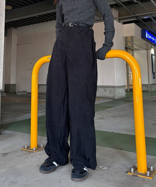 ISOOK（アイスー）の「【ISOOK / アイスー】2wayコーデュロイパンツ / ワイド コクーン バレルレッグ ハイウエスト ウエストゴム アイボリー ブラック ブラウン 白 黒 茶 無地 ZOZOTOWN限定（その他パンツ・レディース・ブラウン/アイボリー/ブラック・FREE）」の21枚目の写真