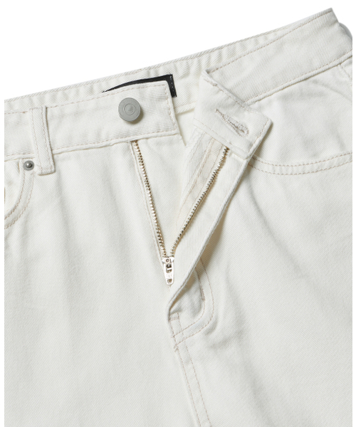 MUSINSA STANDARD WOMAN（ムシンサスタンダードウーマン）の「ウィメンズストレートデニムパンツ[クリーム]（デニムパンツ・レディース・その他・32/30/23/24/25/26/27/28/29）」の4枚目の写真
